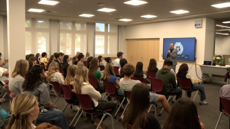 Point Loma High students get chance to question US senator